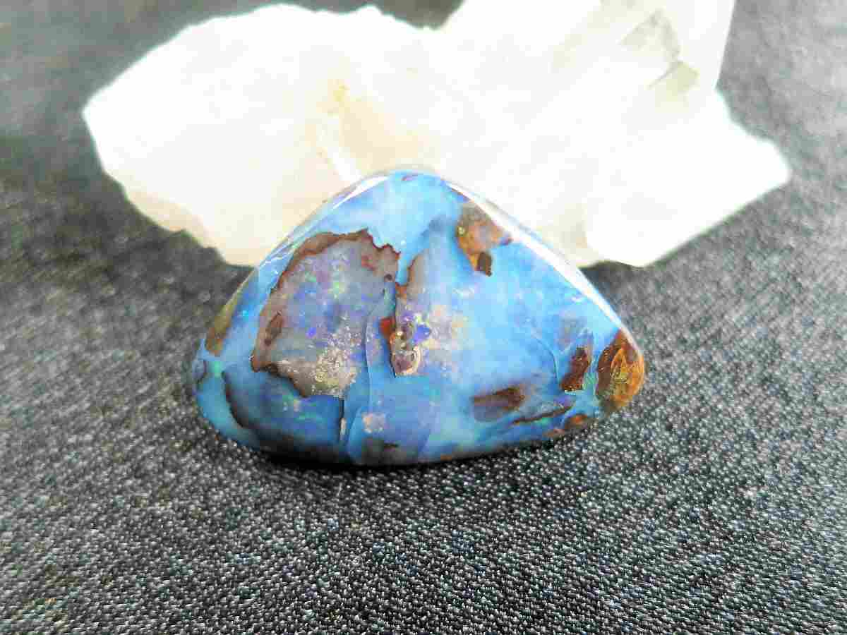 Cleaning and Charging of Semipreciousstones