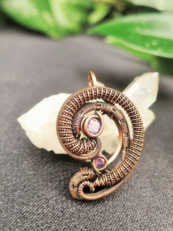 Amethyst-Pendant Semipreciousstonejewelry SunayLaLuna