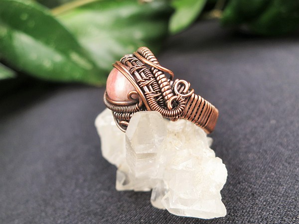 Rhodochrositering Semipreciousstonejewelry SunayLaLuna