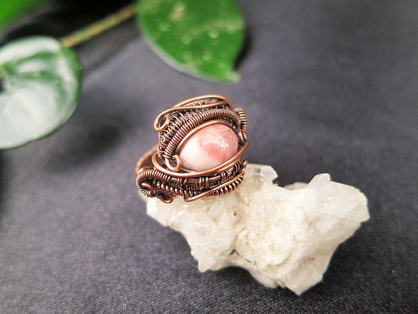 Rhodochrositering Semipreciousstonejwelry SunayLaLuna