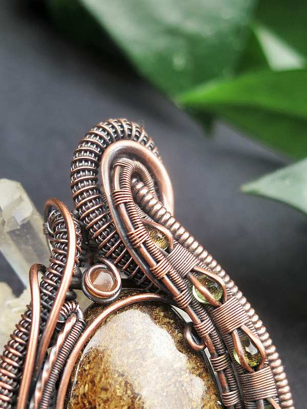Bronzit-Medaillon SunayLaLuna Halbedelsteinschmuck