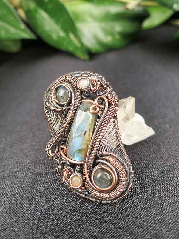 Labradorit-Medaillon Halbedelsteinschmuck SunayLaLuna