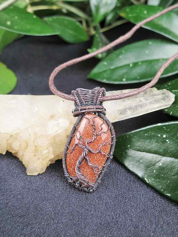 Goldstone-Pendant TreeOfLife Jewelrydesign