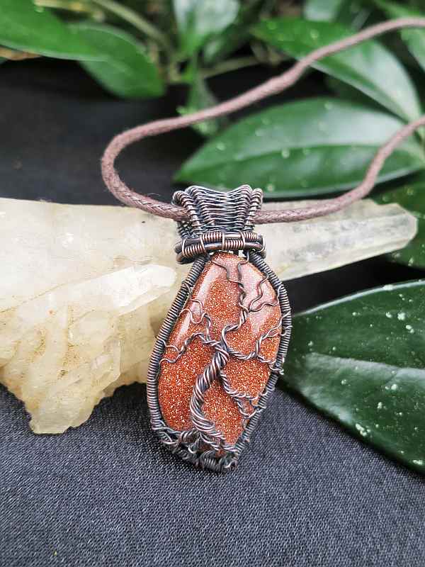 Goldstone-Pendant TreeOfLife Jewelrydesign