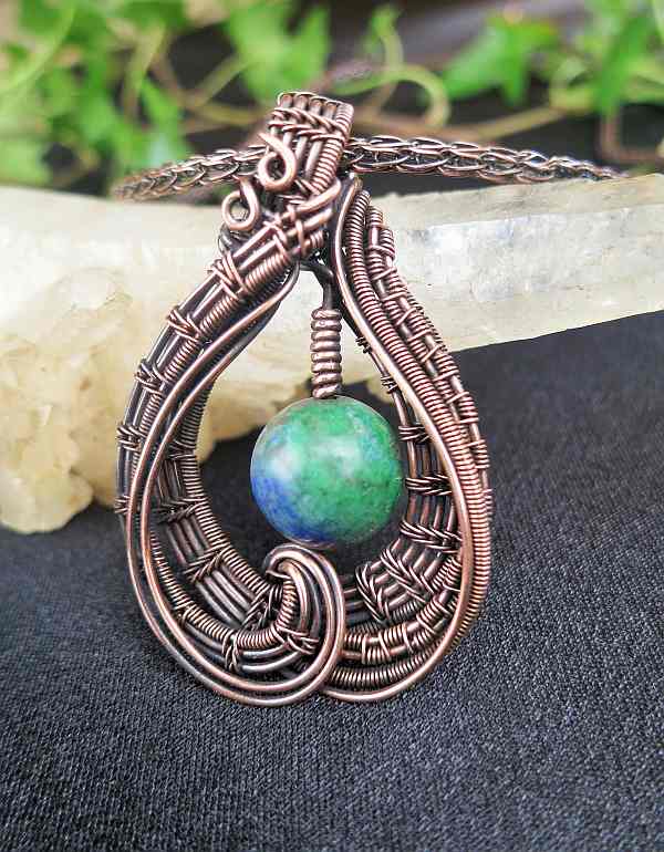 AzuritePendant Jewelrydesign SunayLaLuna