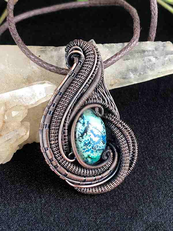 Azurite-Medaillon Jewelrydesign Wirejewelry SunayLaLuna