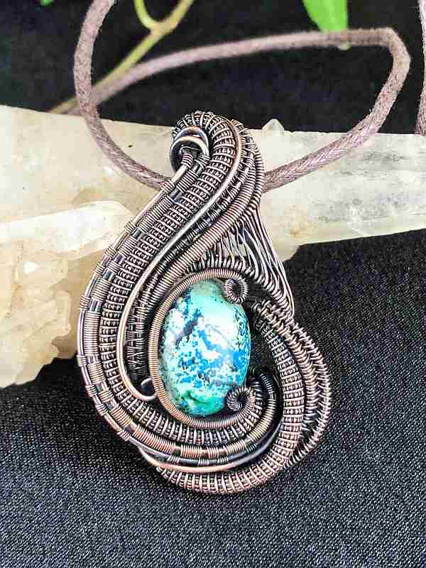 Azurite-Medaillon Jewelrydesign Wirejewelry SunayLaLuna
