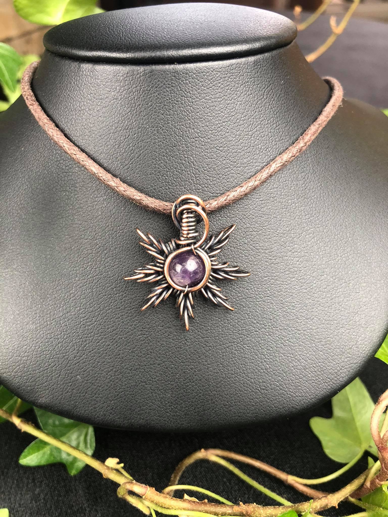 Amethyst-Sonnenanhänger Sonnenschmuck Schmuckdesign