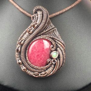 Rhodonit-Medaillon Halbedelsteinschmuck SunayLaLuna