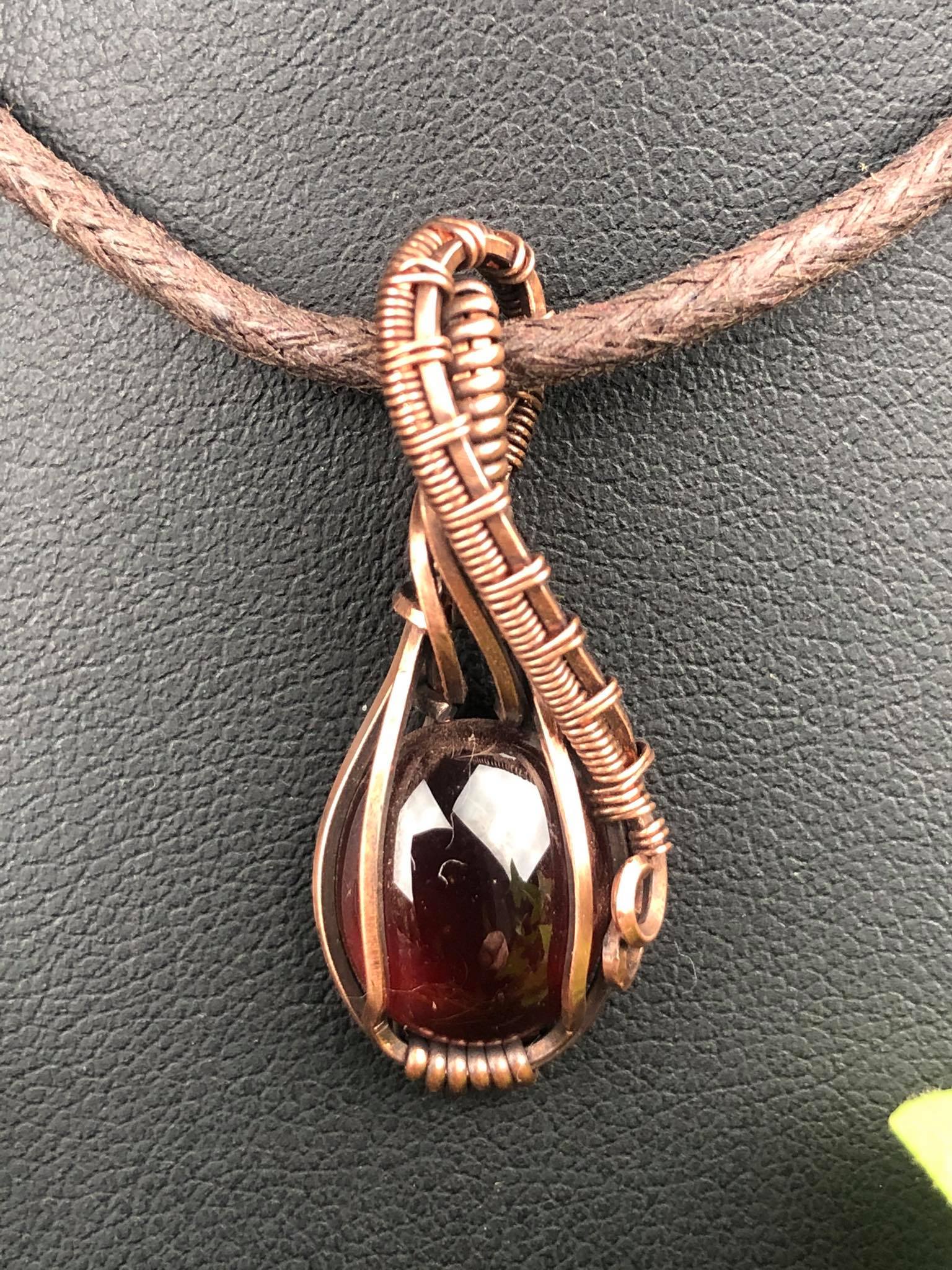 Garnet-Pendant Collection "Pure" Jewelrydesign