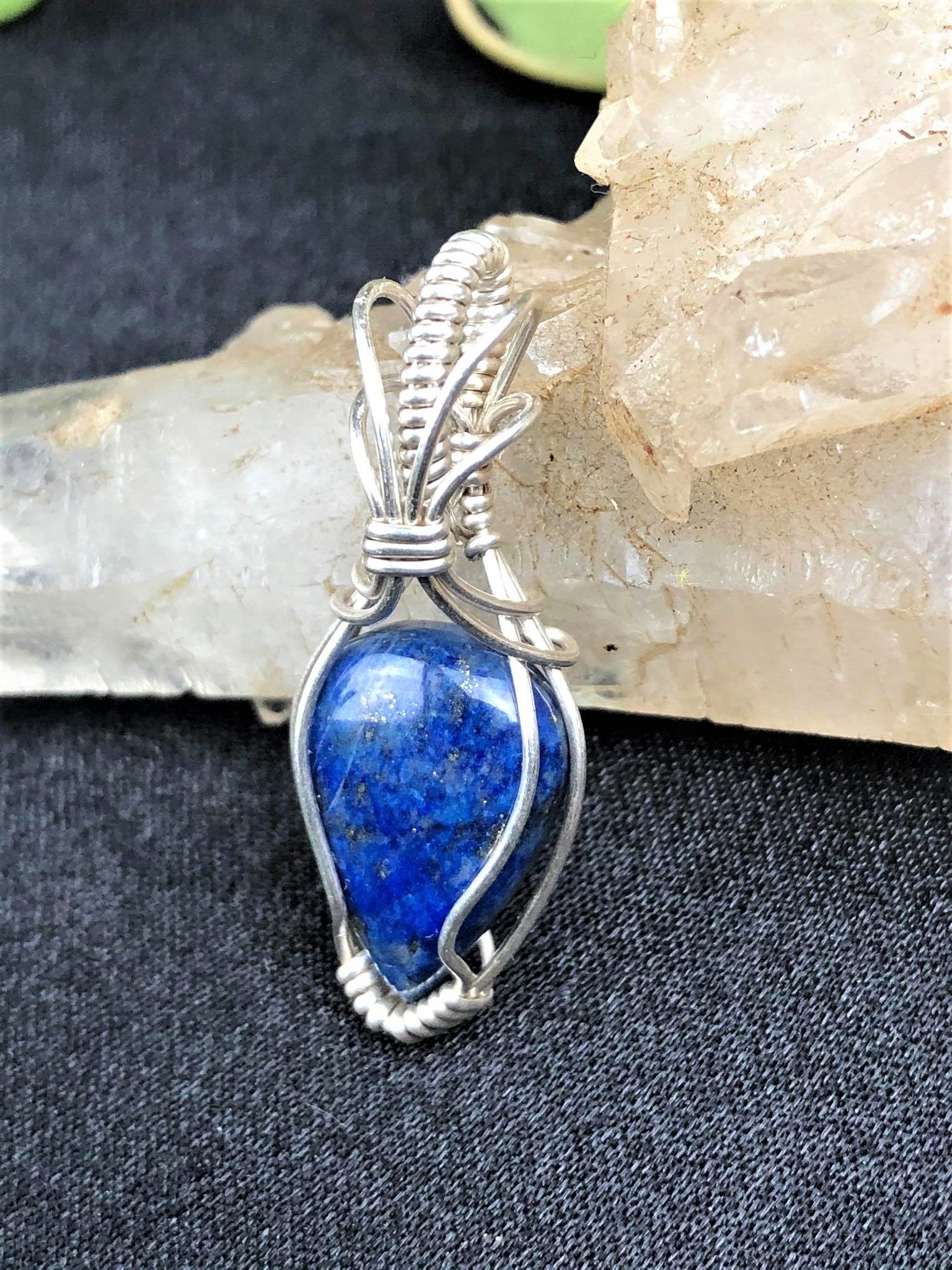 LapisLazuli-Anhänger1 Kollektion "Pure" Schmuckdesign