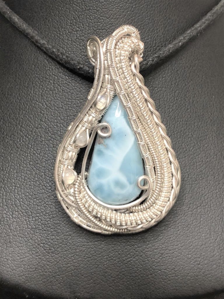 SunayLaLuna Larimar-Medallion Silverjewelry