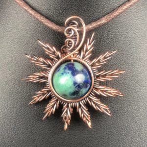 Azurit-Sonnenanhänger1-Sonnenschmuck-Schmuckdesign