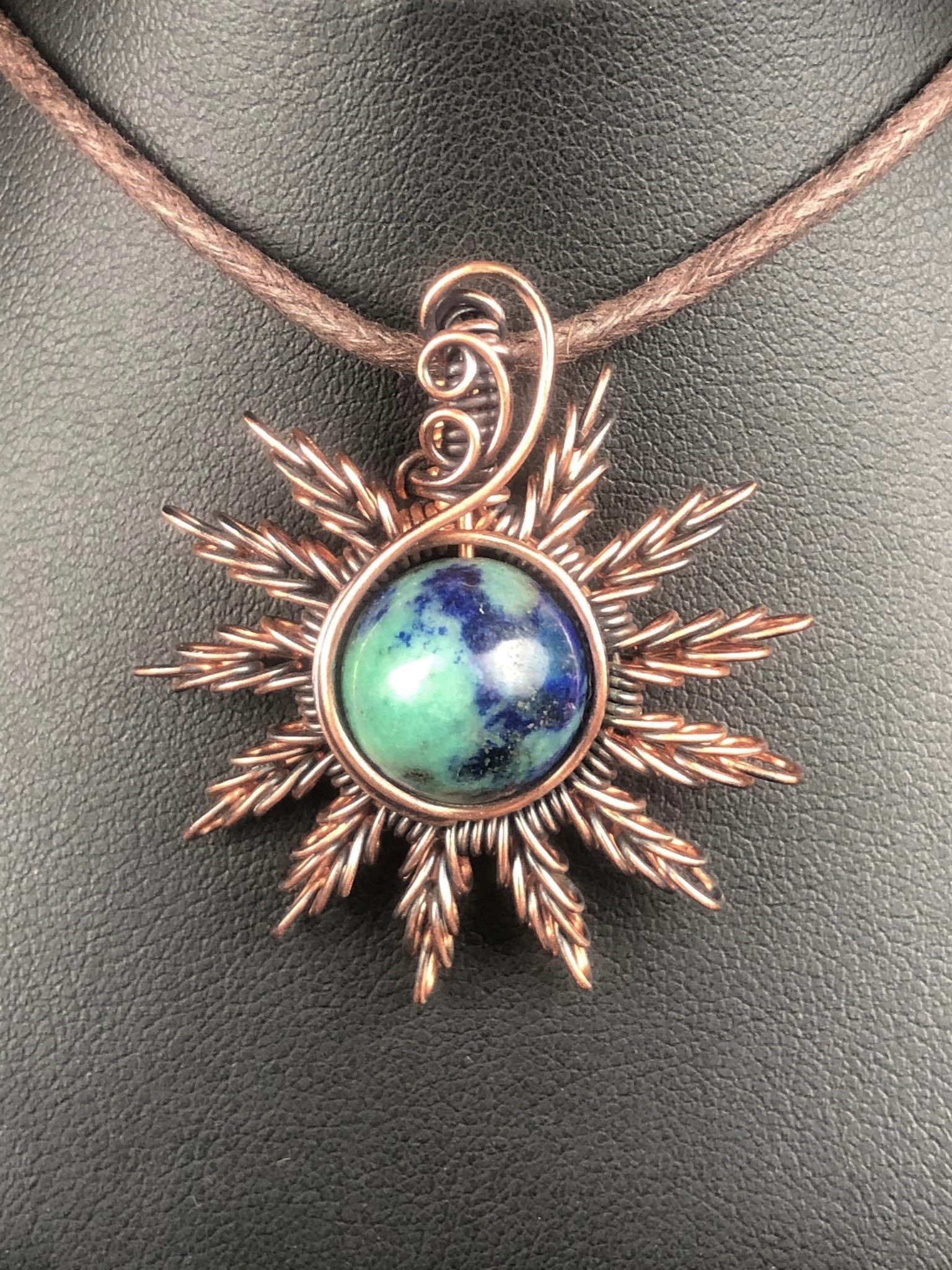 Azurite-Sunpendant1-Sunjewelry-Jewelrydesign