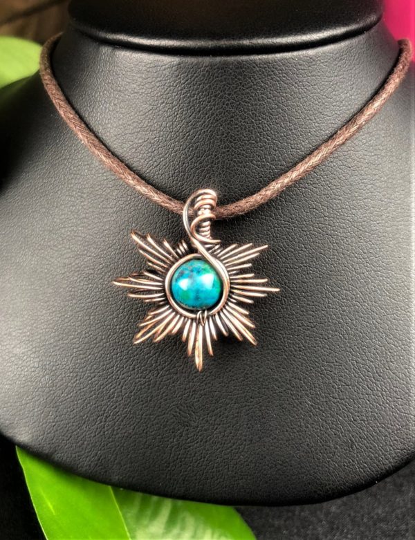 SunayLaLuna Chrysokoll-Sonnenanhänger4 Schmuckdesign
