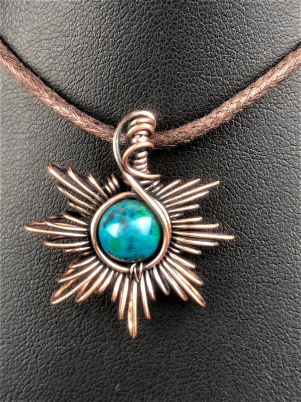 SunayLaLuna Chrysokoll-Sonnenanhänger4 Schmuckdesign