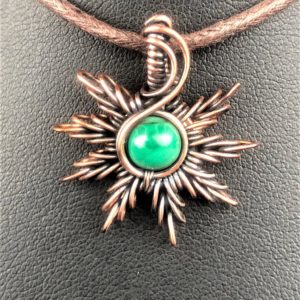 SunayLaLuna Malachit-Sonnenanhänger1 Schmuckdesign