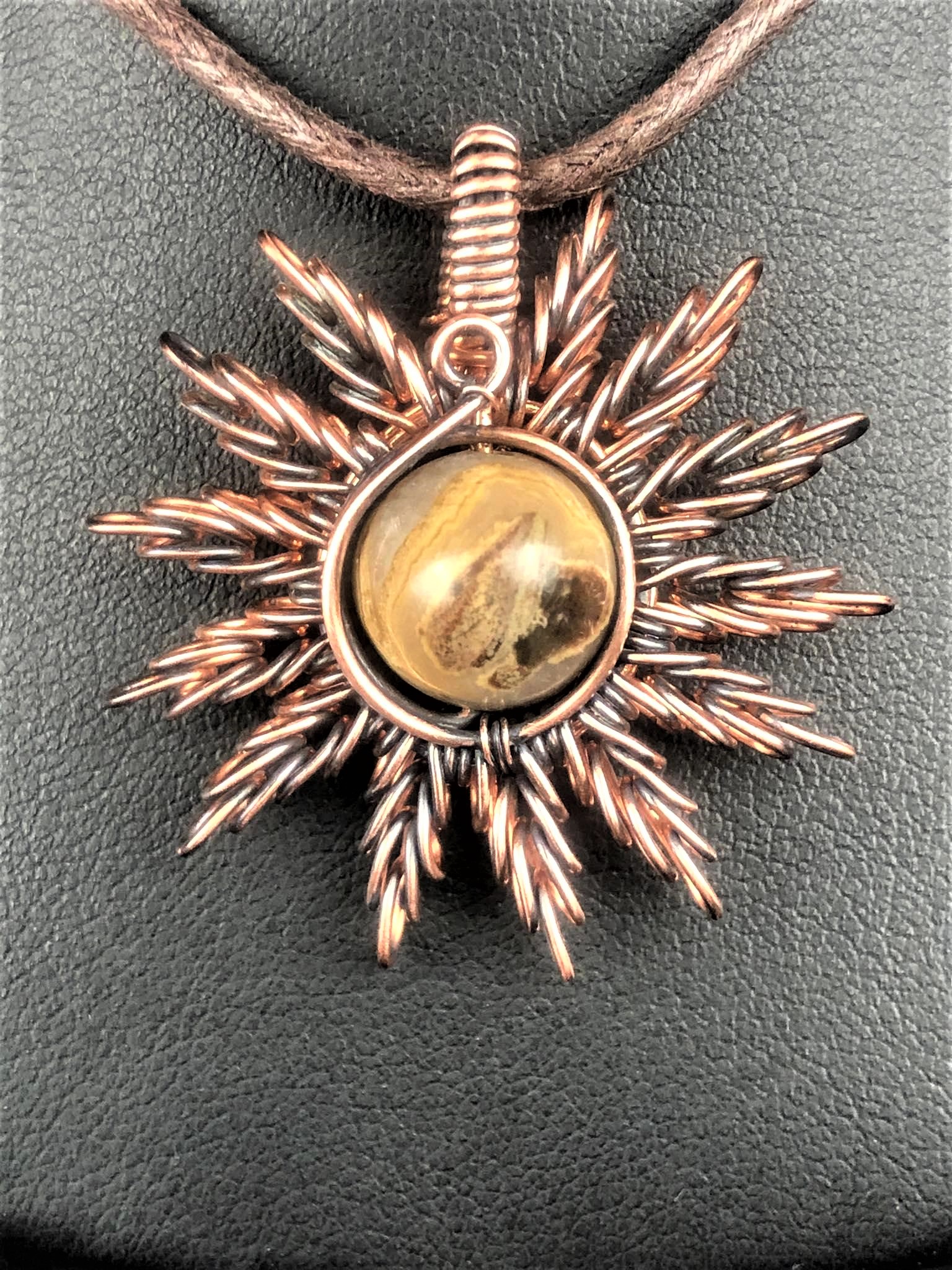 SunayLaLuna Mookaite-Sunpendant1 Jewelrydesign