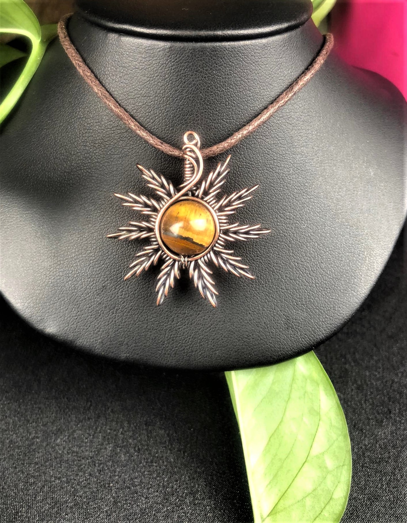 Tigereye-Sunpendant-Sunjewelry-sunaylaluna