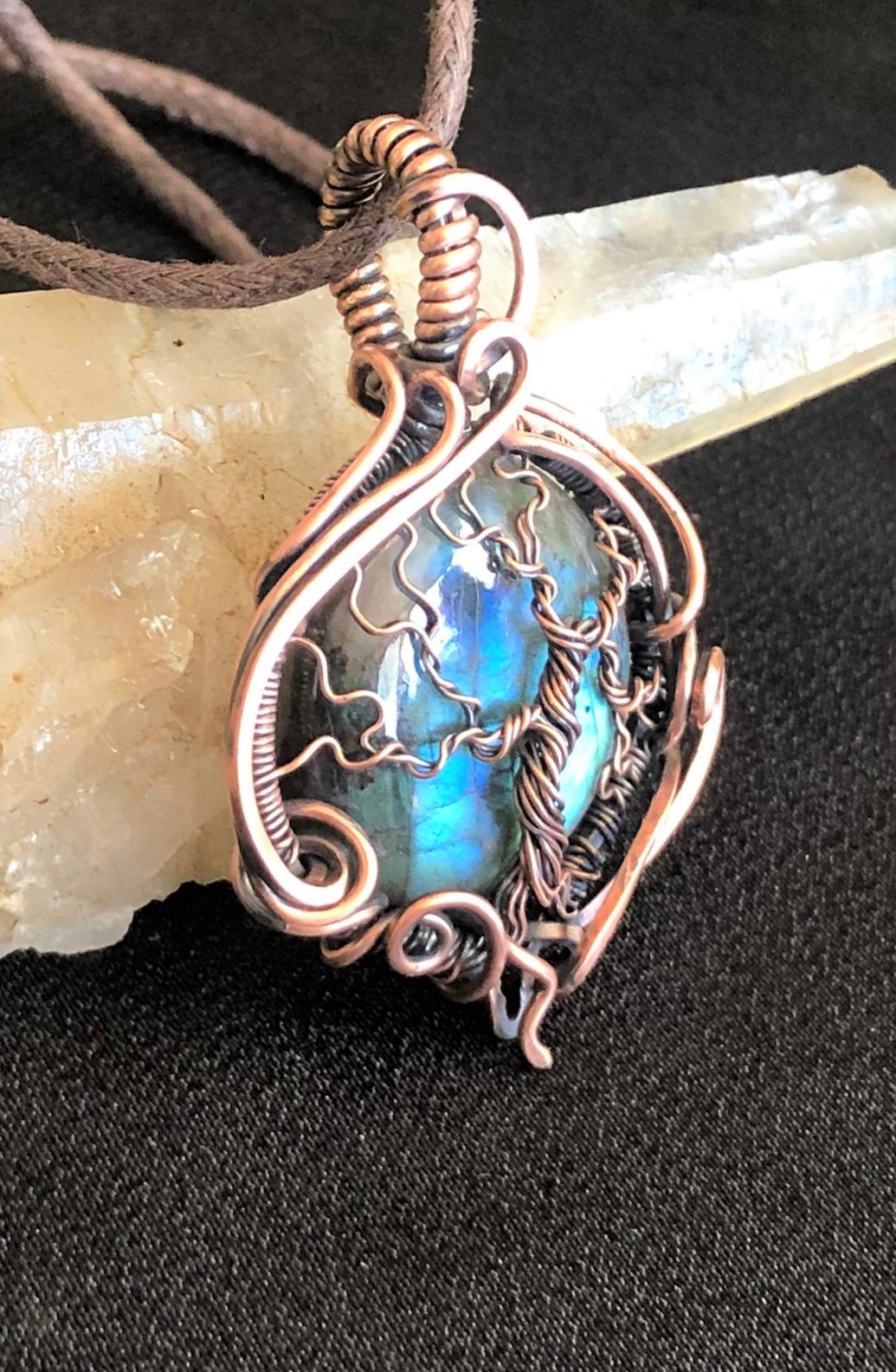 SunayLaLuna Labradorite-Pendant TreeOfLife "SolidMajesty"