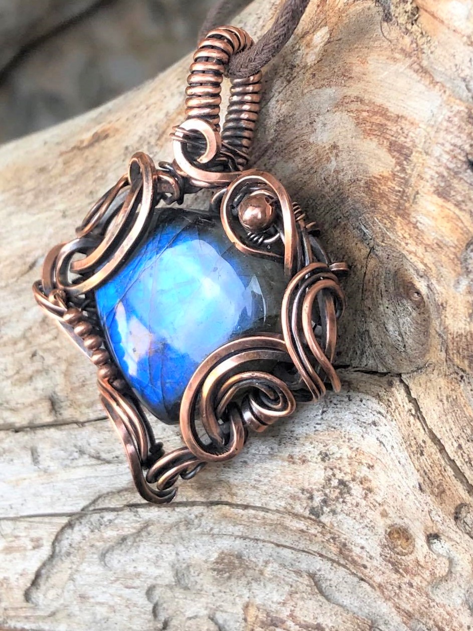 SunayLaLuna Labradorite-Pendant4 Collection "SolidMajesty"