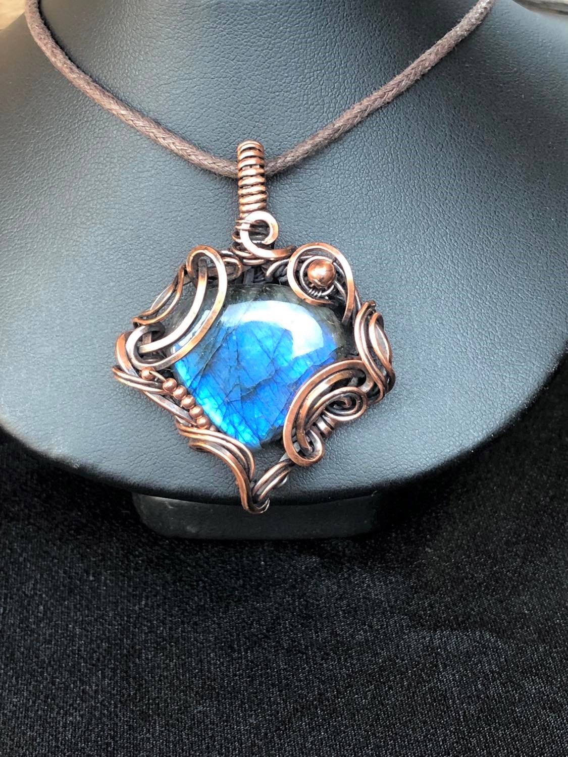 SunayLaLuna Labradorite-Pendant4 Collection "SolidMajesty"