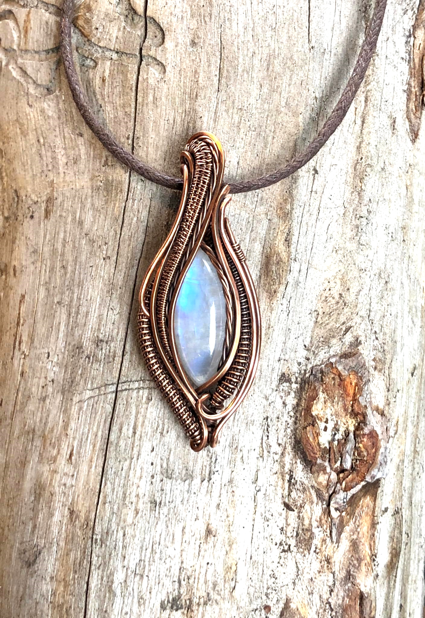 SunayLaLuna Rainbow-Moonstone-Pendant Collection "MagicMoments"