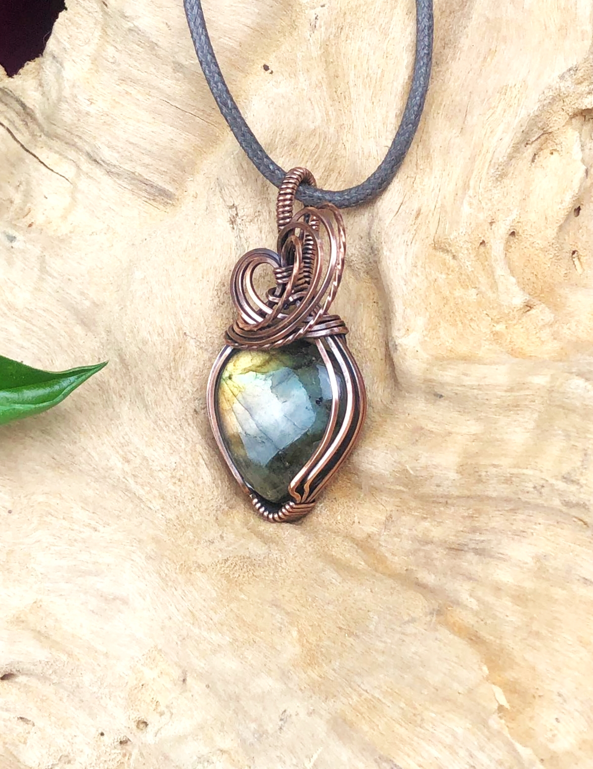 SunayLaLuna Labradorite-Pendant13 Collection "Pure"