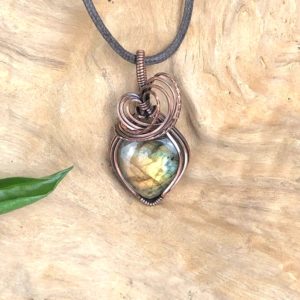SunayLaLuna Labradorite-Pendant13 Collection "Pure"