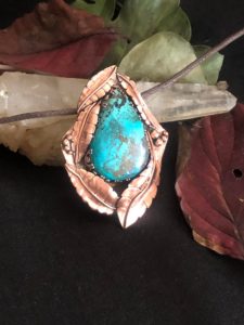 SunayLaLuna Shattuckit-Blatt-Anhänger Blattschmuck