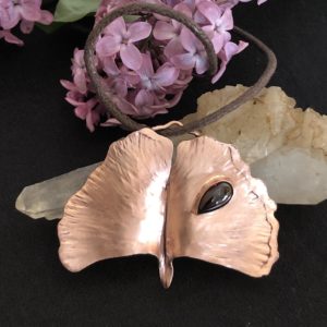 SunayLaLuna Gingkoleaf-Pendant-Garnetjewelry