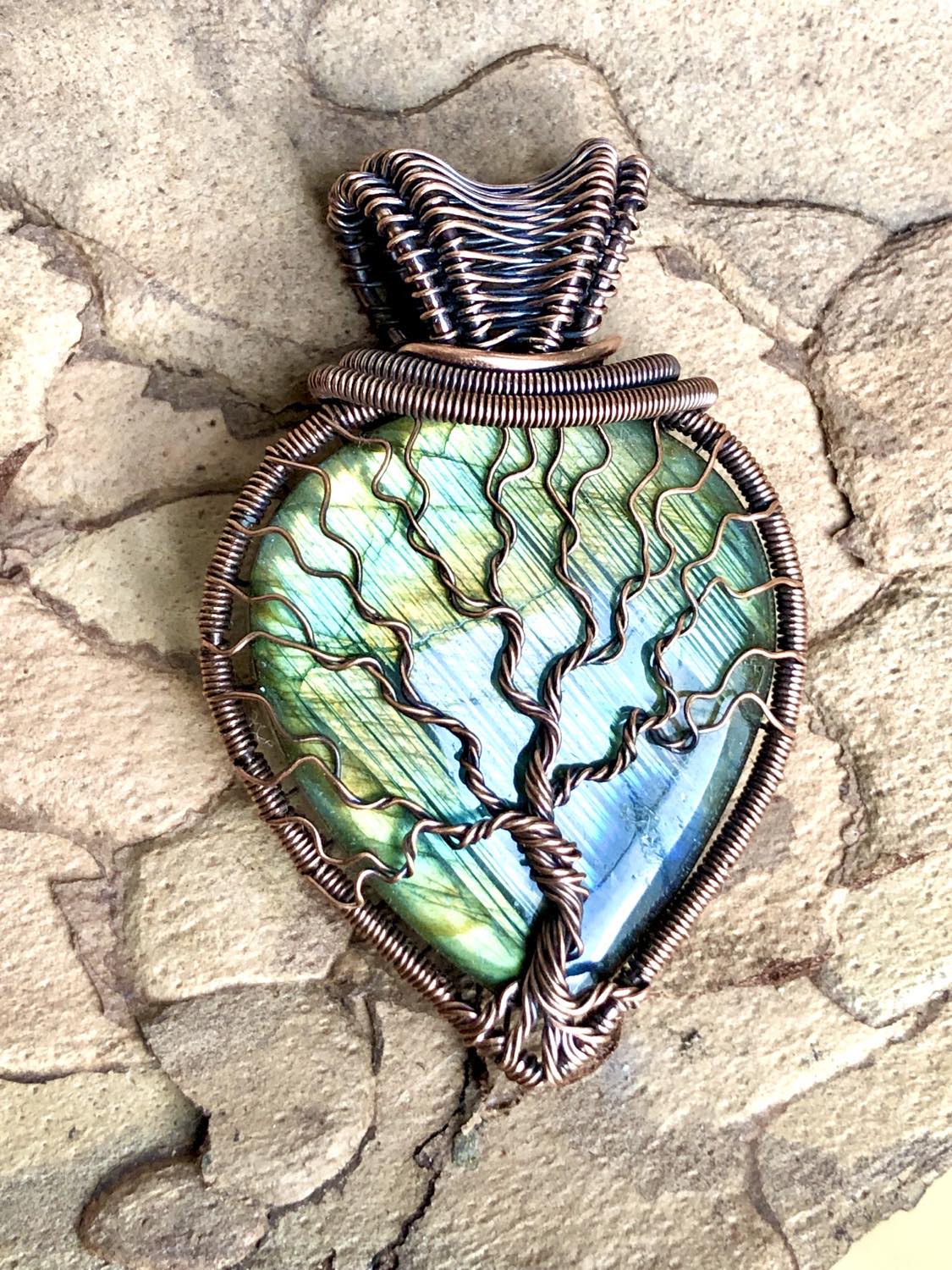 SunayLaLuna Labradorite-Pendant2 TreeOfLife