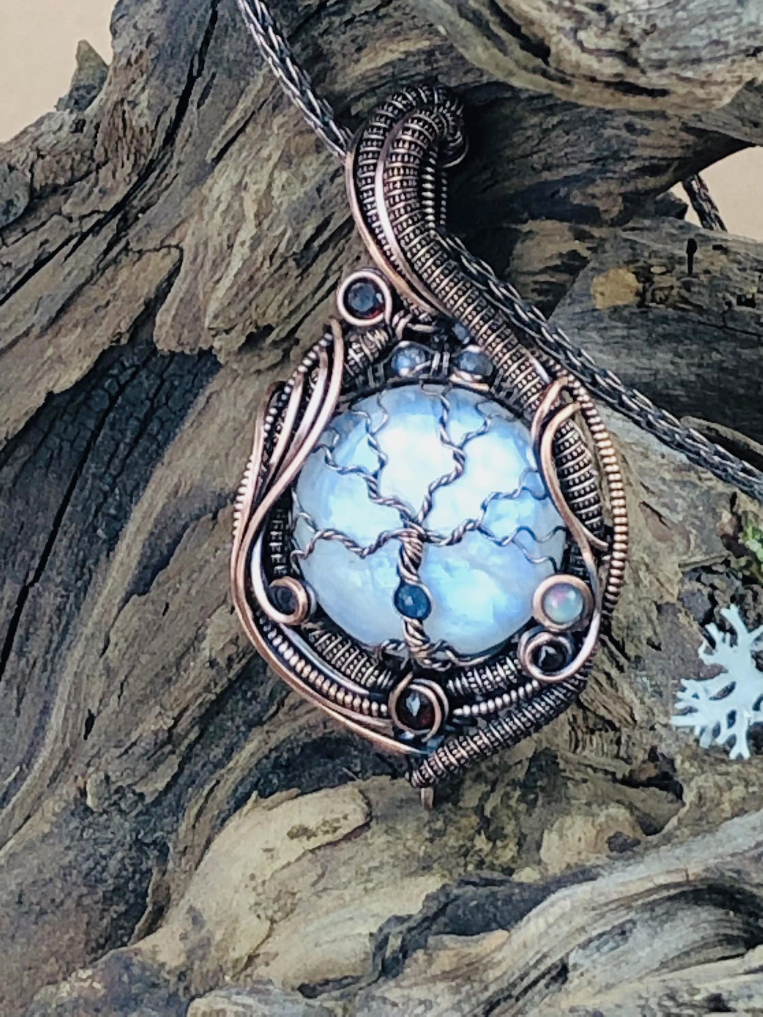 Moonstone-Pendant2-TreeOfLife-sunaylaluna