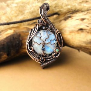 Moonstone-Pendant2-TreeOfLife-sunaylaluna