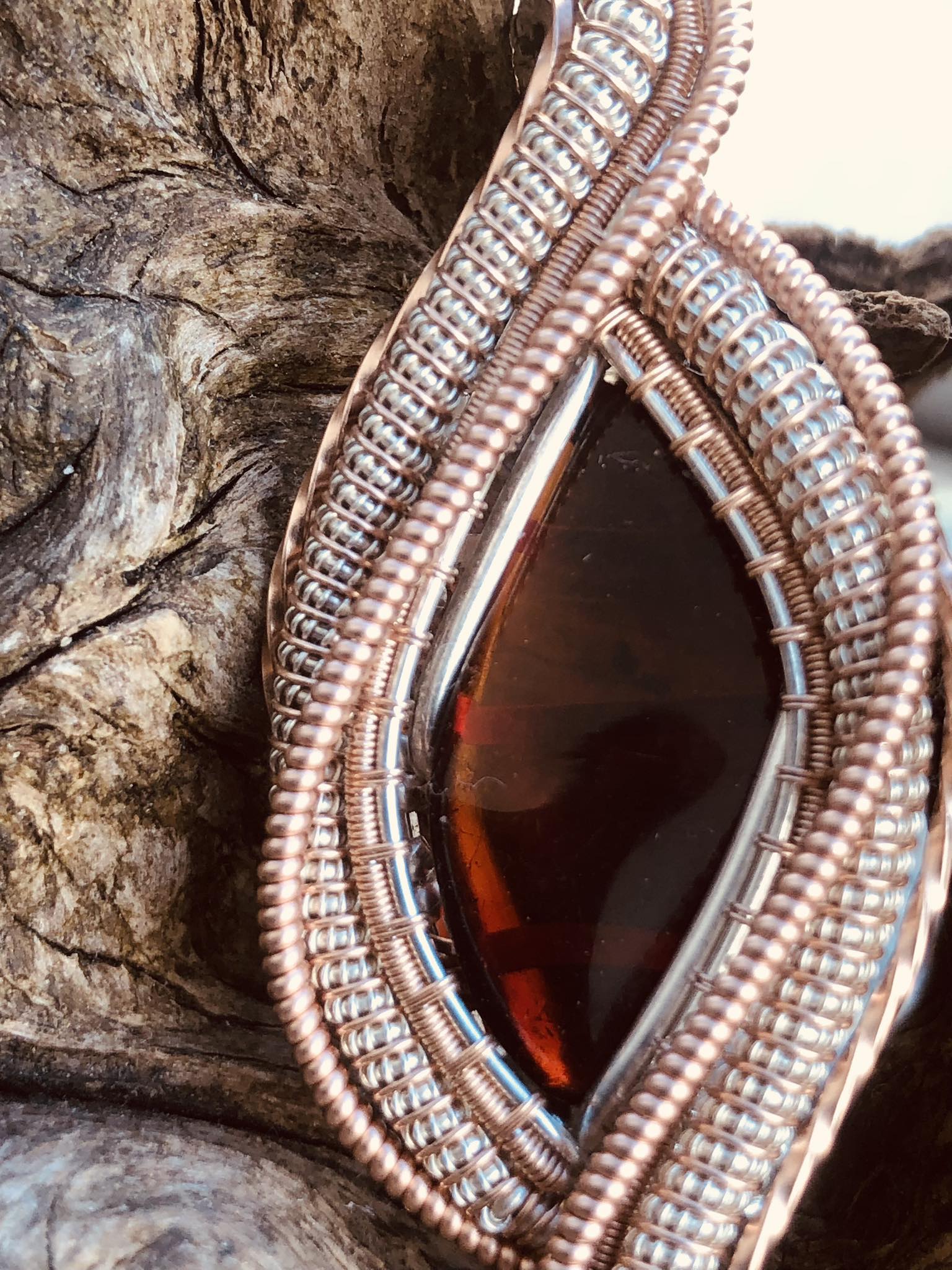 SunayLaLuna - RedAmber-Medallion - Silverjewelry
