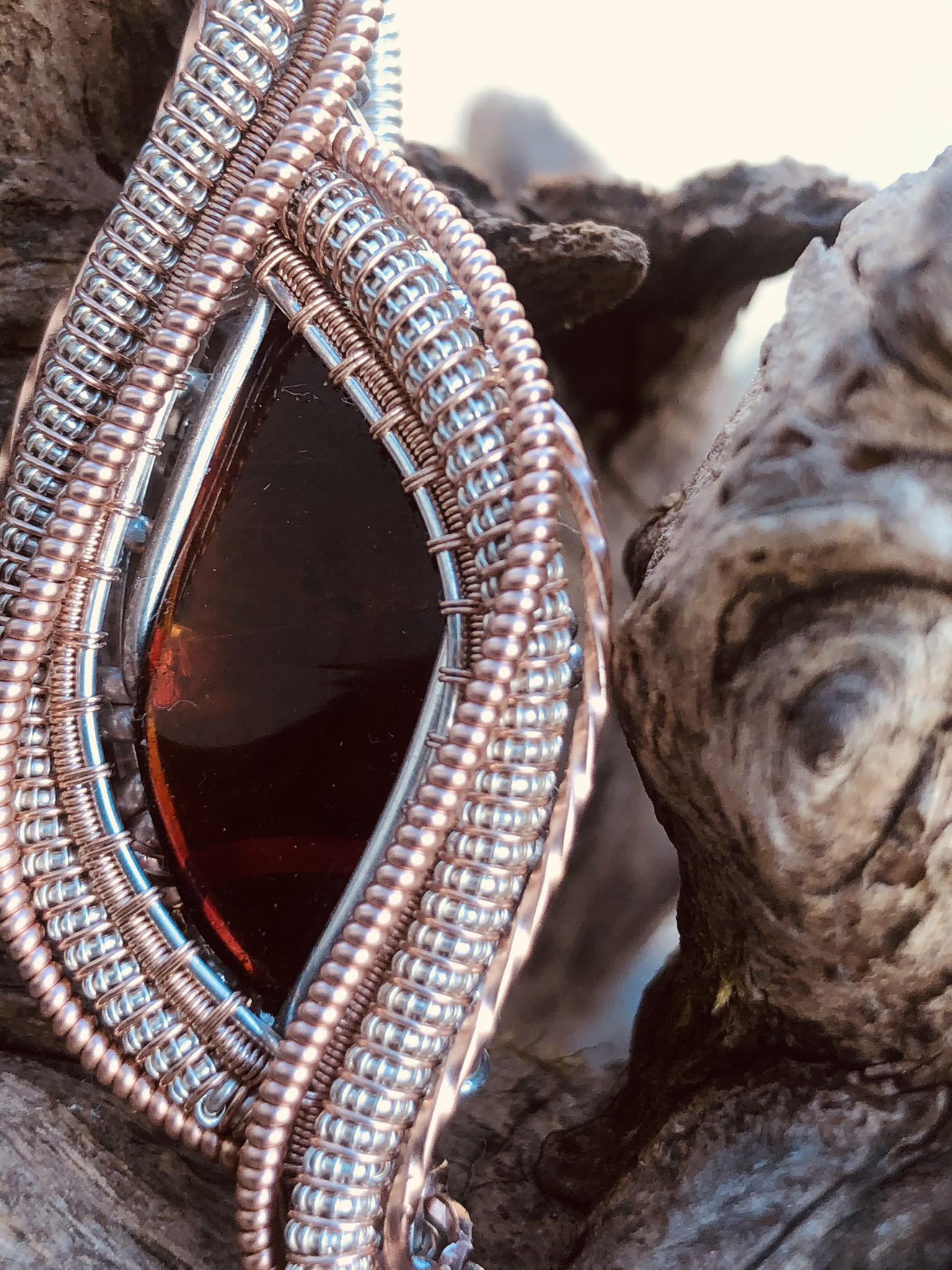 SunayLaLuna - RedAmber-Medallion - Silverjewelry