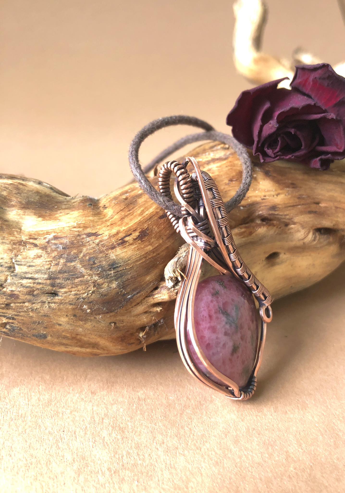 Copperjewelry Rhodonite-Pendant Rhodonitejewelry