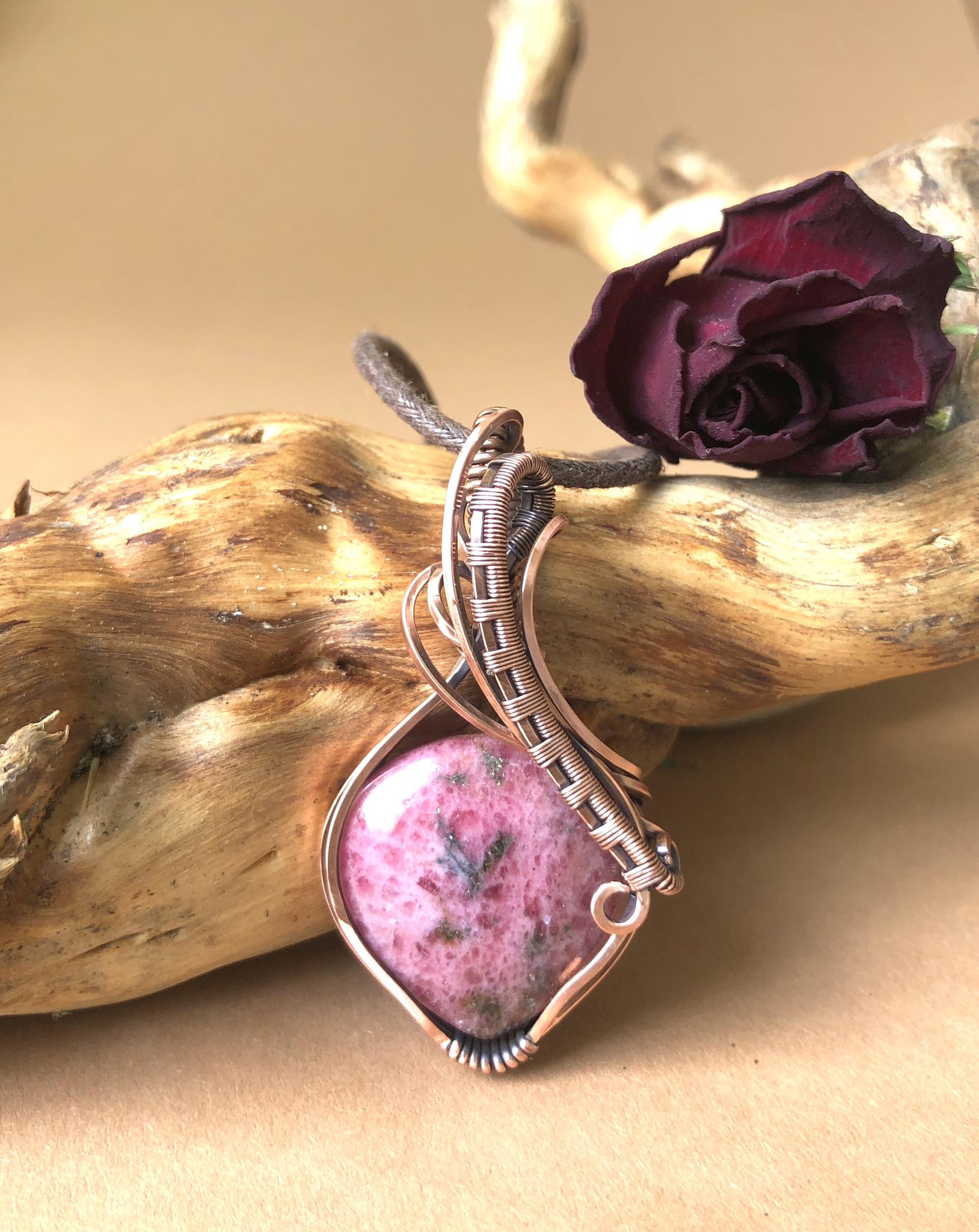 Copperjewelry Rhodonite-Pendant Rhodonitejewelry