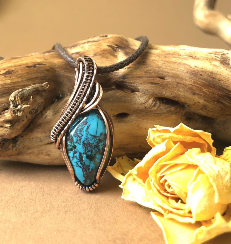 Shattuckite-Pendant Shattuckitejewelry SunayLaLuna