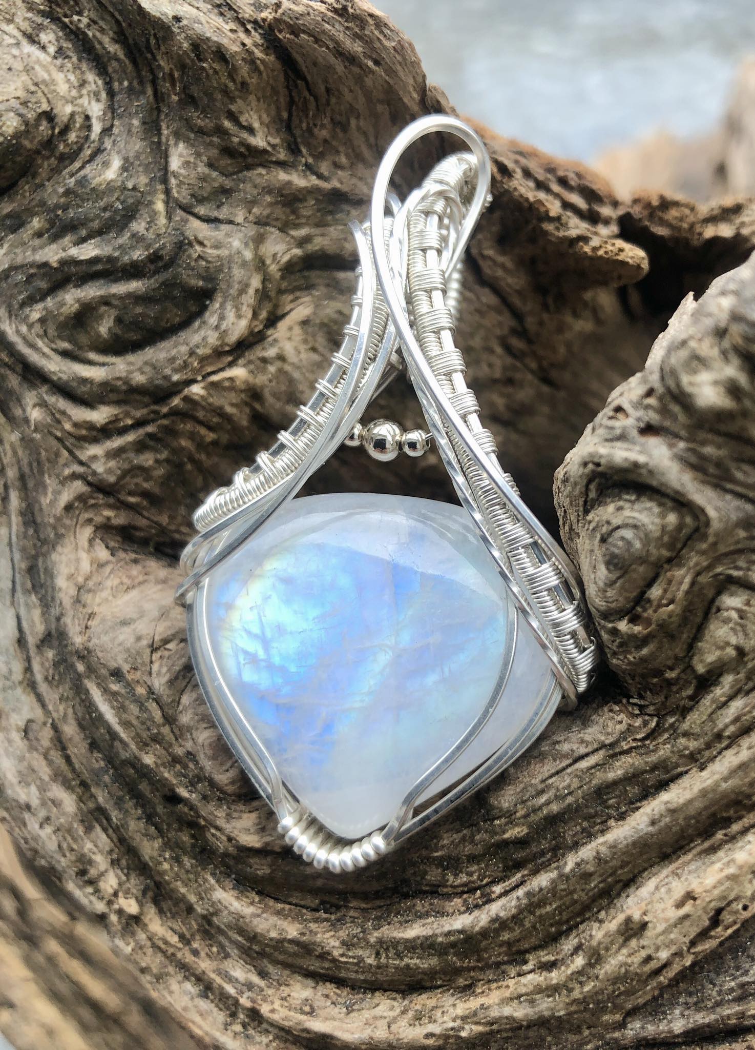 SunayLaLuna RainbowMoonstone-Pendant Silverjewelry