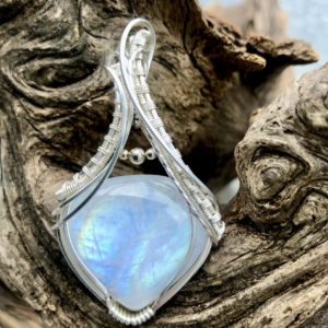 SunayLaLuna RainbowMoonstone-Pendant Silverjewelry