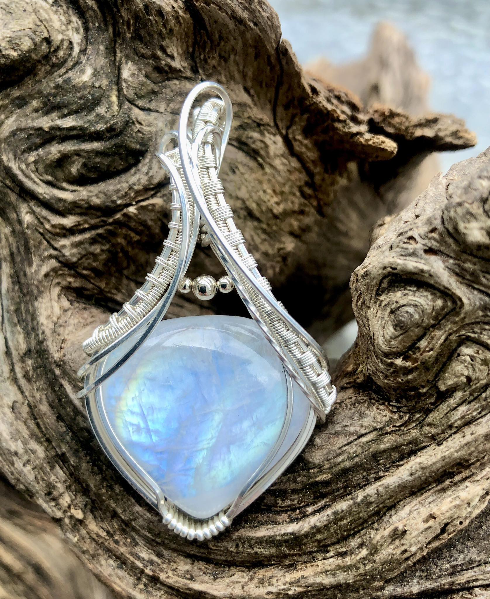 SunayLaLuna RainbowMoonstone-Pendant Silverjewelry