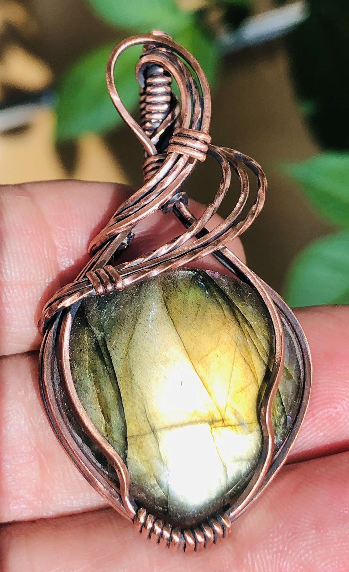 SunayLaLuna Labradorite-Pendant22 Selfesteem